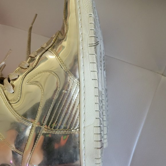 Rare Item! Womens Sky High Dunks in Liquid Gold AU special edition. - Picture 5 of 9